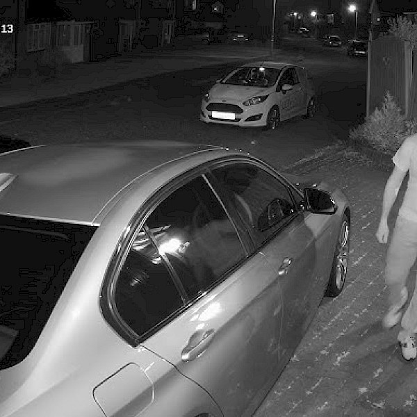 Robowatch can provide you with a number plate recognition camera system.